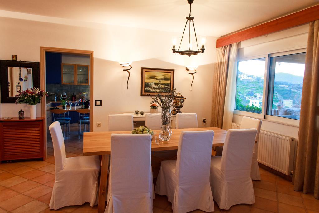 Wild Pear Villa Ligaria  Exterior photo